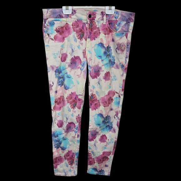 ⭐️Joe's Jeans Floral Skinny Jeans - Multicolor Size 32 - Picture 1 of 6